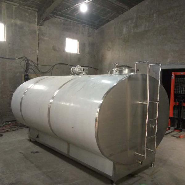 YTG-5T直（zhí）冷式奶罐